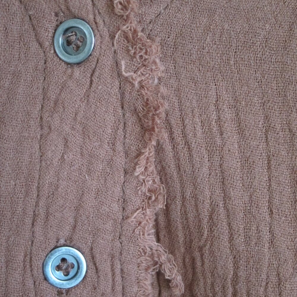Trend: Notes New Premium Soft Frayed Hem Gauze Vintage Washed Shirt in N… - Picture 10 of 12